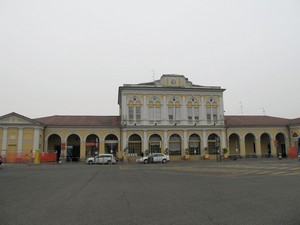 stazione ferroviaria